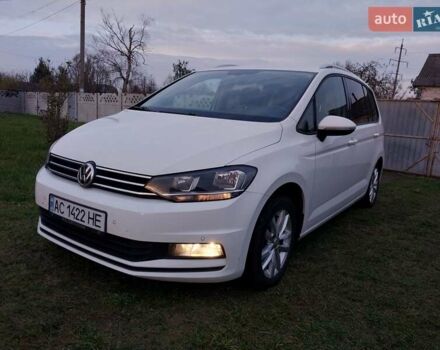 Белый Фольксваген Туран, объемом двигателя 1.97 л и пробегом 313 тыс. км за 13999 $, фото 10 на Automoto.ua