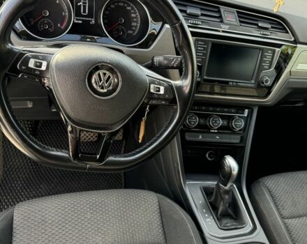 Белый Фольксваген Туран, объемом двигателя 2 л и пробегом 310 тыс. км за 14200 $, фото 12 на Automoto.ua