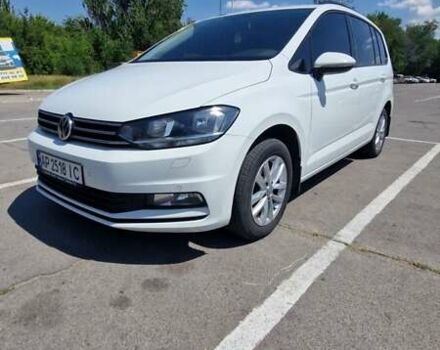 Белый Фольксваген Туран, объемом двигателя 1.97 л и пробегом 240 тыс. км за 16300 $, фото 9 на Automoto.ua