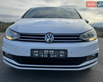 Білий Фольксваген Туран, об'ємом двигуна 2 л та пробігом 206 тис. км за 15300 $, фото 6 на Automoto.ua
