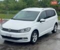 Белый Фольксваген Туран, объемом двигателя 1.4 л и пробегом 159 тыс. км за 15700 $, фото 1 на Automoto.ua