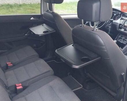 Белый Фольксваген Туран, объемом двигателя 1.97 л и пробегом 313 тыс. км за 13499 $, фото 12 на Automoto.ua