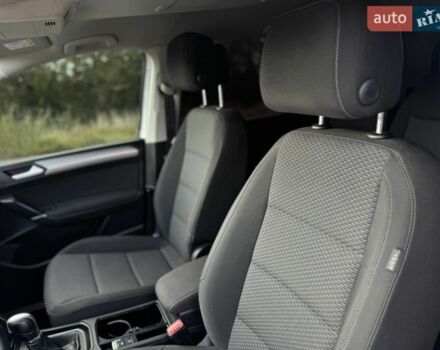 Білий Фольксваген Туран, об'ємом двигуна 2 л та пробігом 206 тис. км за 15300 $, фото 16 на Automoto.ua