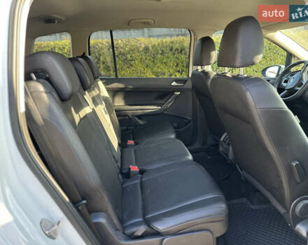 Білий Фольксваген Туран, об'ємом двигуна 1.97 л та пробігом 205 тис. км за 15000 $, фото 11 на Automoto.ua