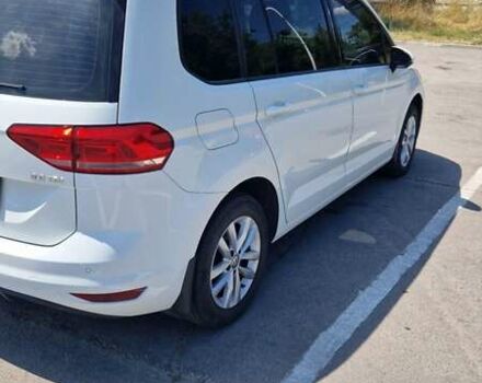 Белый Фольксваген Туран, объемом двигателя 1.97 л и пробегом 240 тыс. км за 16300 $, фото 22 на Automoto.ua