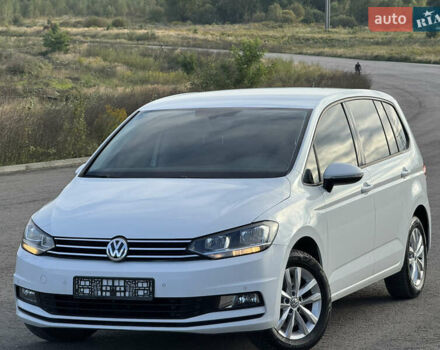 Белый Фольксваген Туран, объемом двигателя 1.97 л и пробегом 199 тыс. км за 15800 $, фото 9 на Automoto.ua