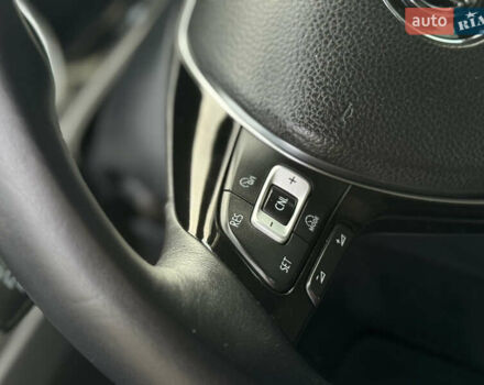 Белый Фольксваген Туран, объемом двигателя 1.97 л и пробегом 199 тыс. км за 15800 $, фото 42 на Automoto.ua