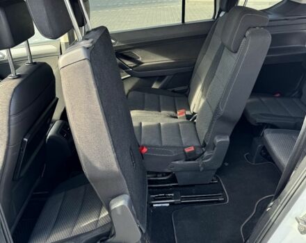 Белый Фольксваген Туран, объемом двигателя 2 л и пробегом 310 тыс. км за 14200 $, фото 17 на Automoto.ua