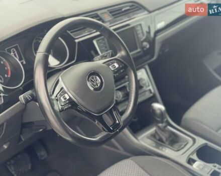 Белый Фольксваген Туран, объемом двигателя 1.4 л и пробегом 159 тыс. км за 15700 $, фото 16 на Automoto.ua