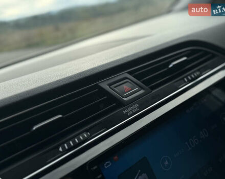 Белый Фольксваген Туран, объемом двигателя 1.97 л и пробегом 199 тыс. км за 15800 $, фото 44 на Automoto.ua