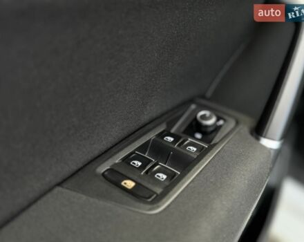 Білий Фольксваген Туран, об'ємом двигуна 2 л та пробігом 206 тис. км за 15300 $, фото 12 на Automoto.ua