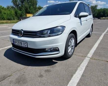 Белый Фольксваген Туран, объемом двигателя 1.97 л и пробегом 240 тыс. км за 16300 $, фото 41 на Automoto.ua