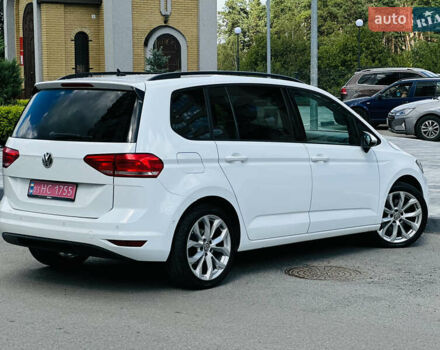 Білий Фольксваген Туран, об'ємом двигуна 1.97 л та пробігом 220 тис. км за 15500 $, фото 18 на Automoto.ua