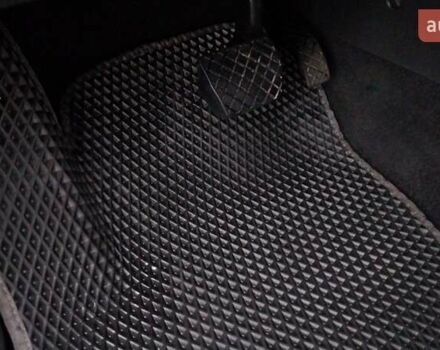 Белый Фольксваген Туран, объемом двигателя 1.97 л и пробегом 313 тыс. км за 13499 $, фото 53 на Automoto.ua