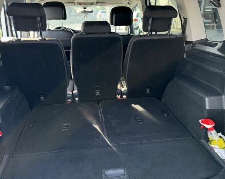 Белый Фольксваген Туран, объемом двигателя 2 л и пробегом 310 тыс. км за 14200 $, фото 15 на Automoto.ua