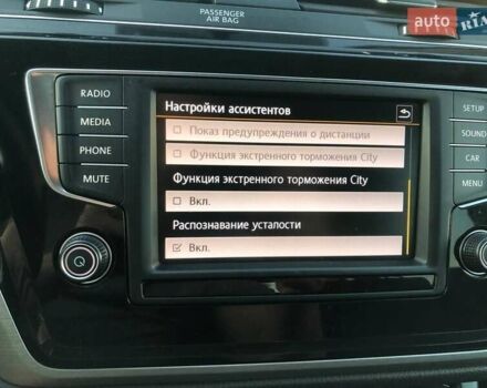 Білий Фольксваген Туран, об'ємом двигуна 2 л та пробігом 264 тис. км за 14850 $, фото 27 на Automoto.ua