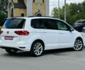 Білий Фольксваген Туран, об'ємом двигуна 2 л та пробігом 220 тис. км за 15500 $, фото 3 на Automoto.ua