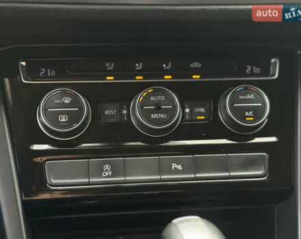 Белый Фольксваген Туран, объемом двигателя 1.97 л и пробегом 199 тыс. км за 15800 $, фото 45 на Automoto.ua