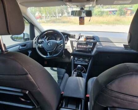 Белый Фольксваген Туран, объемом двигателя 1.97 л и пробегом 240 тыс. км за 16300 $, фото 17 на Automoto.ua