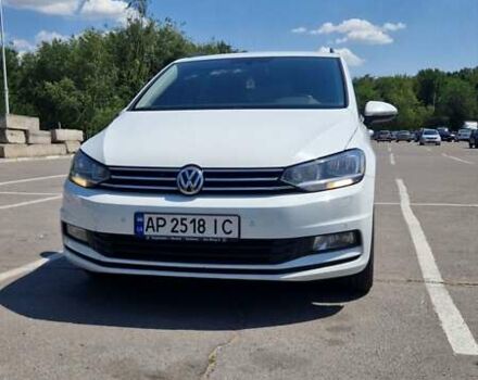 Белый Фольксваген Туран, объемом двигателя 1.97 л и пробегом 240 тыс. км за 16300 $, фото 32 на Automoto.ua