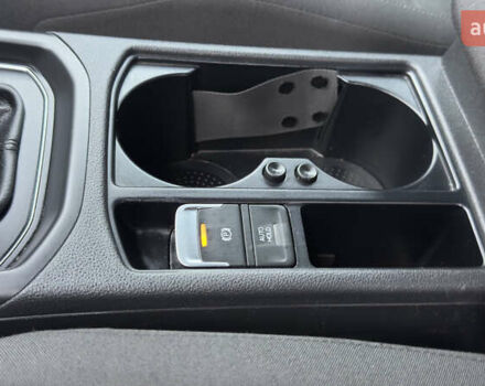 Белый Фольксваген Туран, объемом двигателя 1.97 л и пробегом 232 тыс. км за 16600 $, фото 35 на Automoto.ua