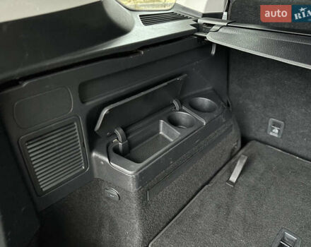 Белый Фольксваген Туран, объемом двигателя 1.6 л и пробегом 252 тыс. км за 14000 $, фото 64 на Automoto.ua