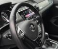 Білий Фольксваген Туран, об'ємом двигуна 2 л та пробігом 62 тис. км за 10950 $, фото 5 на Automoto.ua