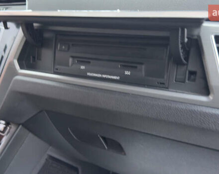 Белый Фольксваген Туран, объемом двигателя 1.97 л и пробегом 232 тыс. км за 16600 $, фото 59 на Automoto.ua