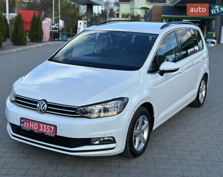 Фольксваген Туран 2017 у Хмельницькому на Automoto.ua Білий Фольксваген Туран, об'ємом двигуна 1.6 л та пробігом 189 тис. км за 15550 $, фото 3 на Automoto.ua