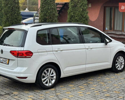 Белый Фольксваген Туран, объемом двигателя 1.97 л и пробегом 232 тыс. км за 16600 $, фото 14 на Automoto.ua