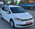 Фольксваген Туран 2017 у Хмельницькому на Automoto.ua Білий Фольксваген Туран, об'ємом двигуна 1.6 л та пробігом 189 тис. км за 15550 $, фото 1 на Automoto.ua