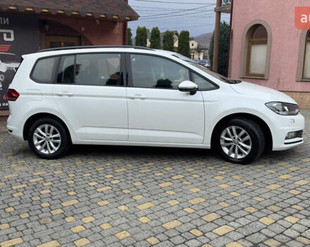 Белый Фольксваген Туран, объемом двигателя 1.97 л и пробегом 232 тыс. км за 16600 $, фото 10 на Automoto.ua