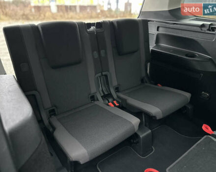 Белый Фольксваген Туран, объемом двигателя 1.6 л и пробегом 252 тыс. км за 14000 $, фото 58 на Automoto.ua