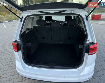 Фольксваген Туран 2017 у Хмельницькому на Automoto.ua Білий Фольксваген Туран, об'ємом двигуна 1.6 л та пробігом 189 тис. км за 15550 $, фото 51 на Automoto.ua