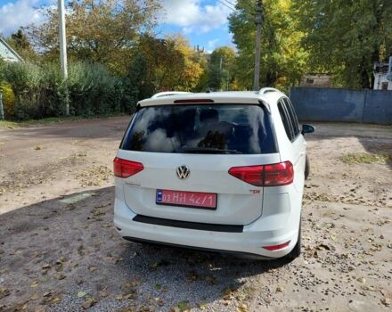Фольксваген Туран 2017 у Обухове на Automoto.ua Білий Фольксваген Туран, об'ємом двигуна 0 л та пробігом 240 тис. км за 16500 $, фото 6 на Automoto.ua
