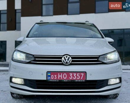 Білий Фольксваген Туран, об'ємом двигуна 1.6 л та пробігом 194 тис. км за 16400 $, фото 4 на Automoto.ua