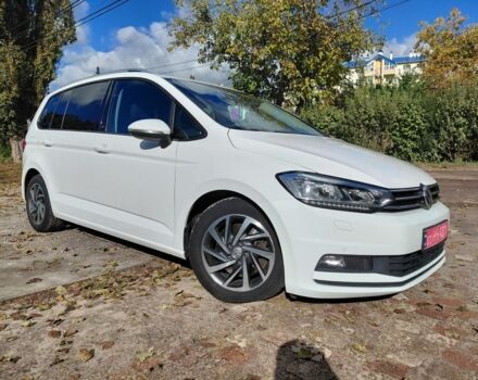 Фольксваген Туран 2017 у Обухове на Automoto.ua Білий Фольксваген Туран, об'ємом двигуна 0 л та пробігом 240 тис. км за 16500 $, фото 4 на Automoto.ua