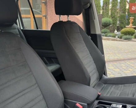 Белый Фольксваген Туран, объемом двигателя 1.97 л и пробегом 232 тыс. км за 16600 $, фото 58 на Automoto.ua