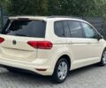Білий Фольксваген Туран, об'ємом двигуна 2 л та пробігом 68 тис. км за 5500 $, фото 3 на Automoto.ua