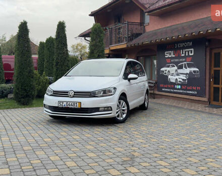 Белый Фольксваген Туран, объемом двигателя 1.97 л и пробегом 232 тыс. км за 16600 $, фото 2 на Automoto.ua