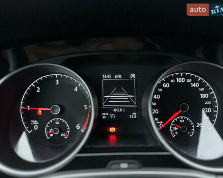 Белый Фольксваген Туран, объемом двигателя 1.6 л и пробегом 252 тыс. км за 14000 $, фото 74 на Automoto.ua