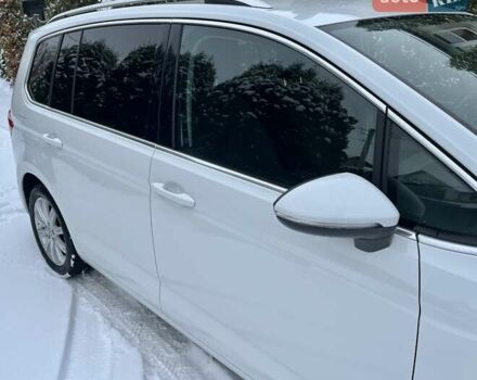 Белый Фольксваген Туран, объемом двигателя 1.97 л и пробегом 218 тыс. км за 16899 $, фото 47 на Automoto.ua