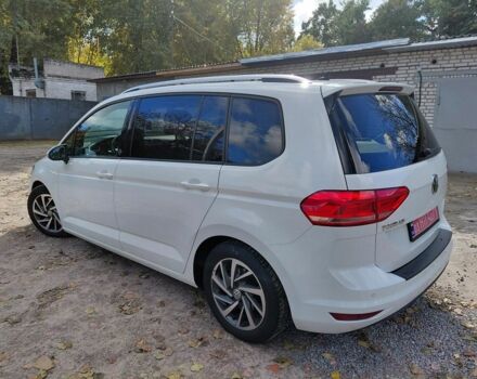 Фольксваген Туран 2017 у Обухове на Automoto.ua Білий Фольксваген Туран, об'ємом двигуна 0 л та пробігом 240 тис. км за 16500 $, фото 7 на Automoto.ua