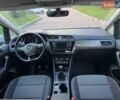 Белый Фольксваген Туран, объемом двигателя 1.6 л и пробегом 250 тыс. км за 12800 $, фото 8 на Automoto.ua