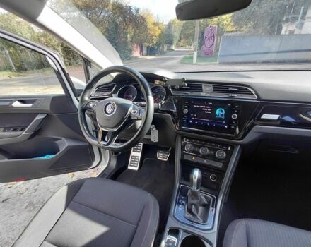 Фольксваген Туран 2017 у Обухове на Automoto.ua Білий Фольксваген Туран, об'ємом двигуна 0 л та пробігом 240 тис. км за 16500 $, фото 1 на Automoto.ua