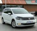 Белый Фольксваген Туран, объемом двигателя 1.97 л и пробегом 331 тыс. км за 15500 $, фото 1 на Automoto.ua