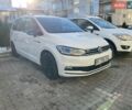 Білий Фольксваген Туран, об'ємом двигуна 1.97 л та пробігом 353 тис. км за 12500 $, фото 1 на Automoto.ua