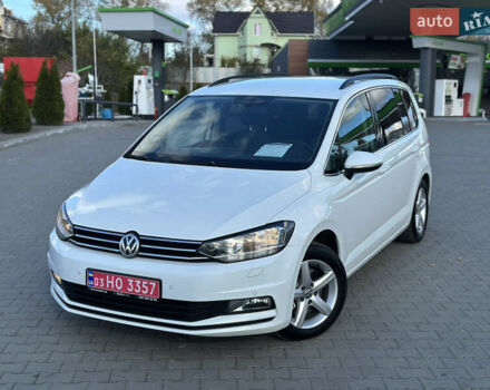 Фольксваген Туран 2017 у Хмельницькому на Automoto.ua Білий Фольксваген Туран, об'ємом двигуна 1.6 л та пробігом 189 тис. км за 15550 $, фото 6 на Automoto.ua