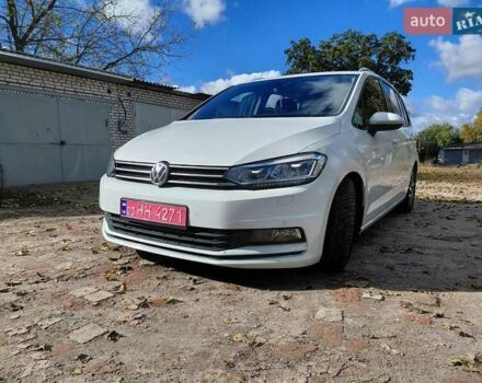 Белый Фольксваген Туран, объемом двигателя 1.6 л и пробегом 240 тыс. км за 16500 $, фото 11 на Automoto.ua