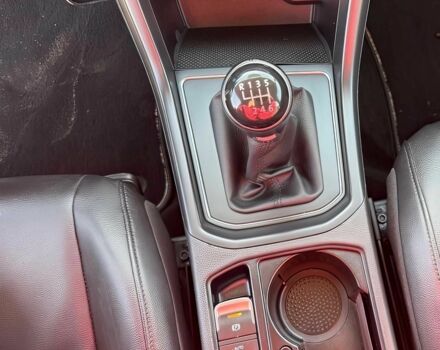 Белый Фольксваген Туран, объемом двигателя 1.6 л и пробегом 45 тыс. км за 8500 $, фото 8 на Automoto.ua